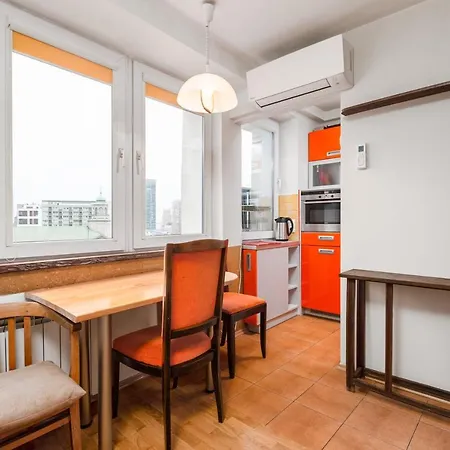 E. Plater With Ac By Your Freedom Apartamento *